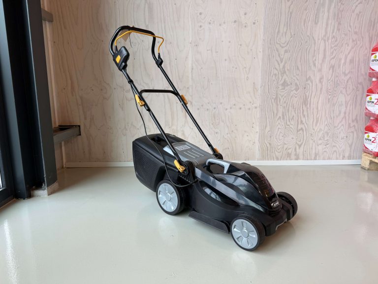 Te koop: Nieuwe Alpina accu grasmaaier